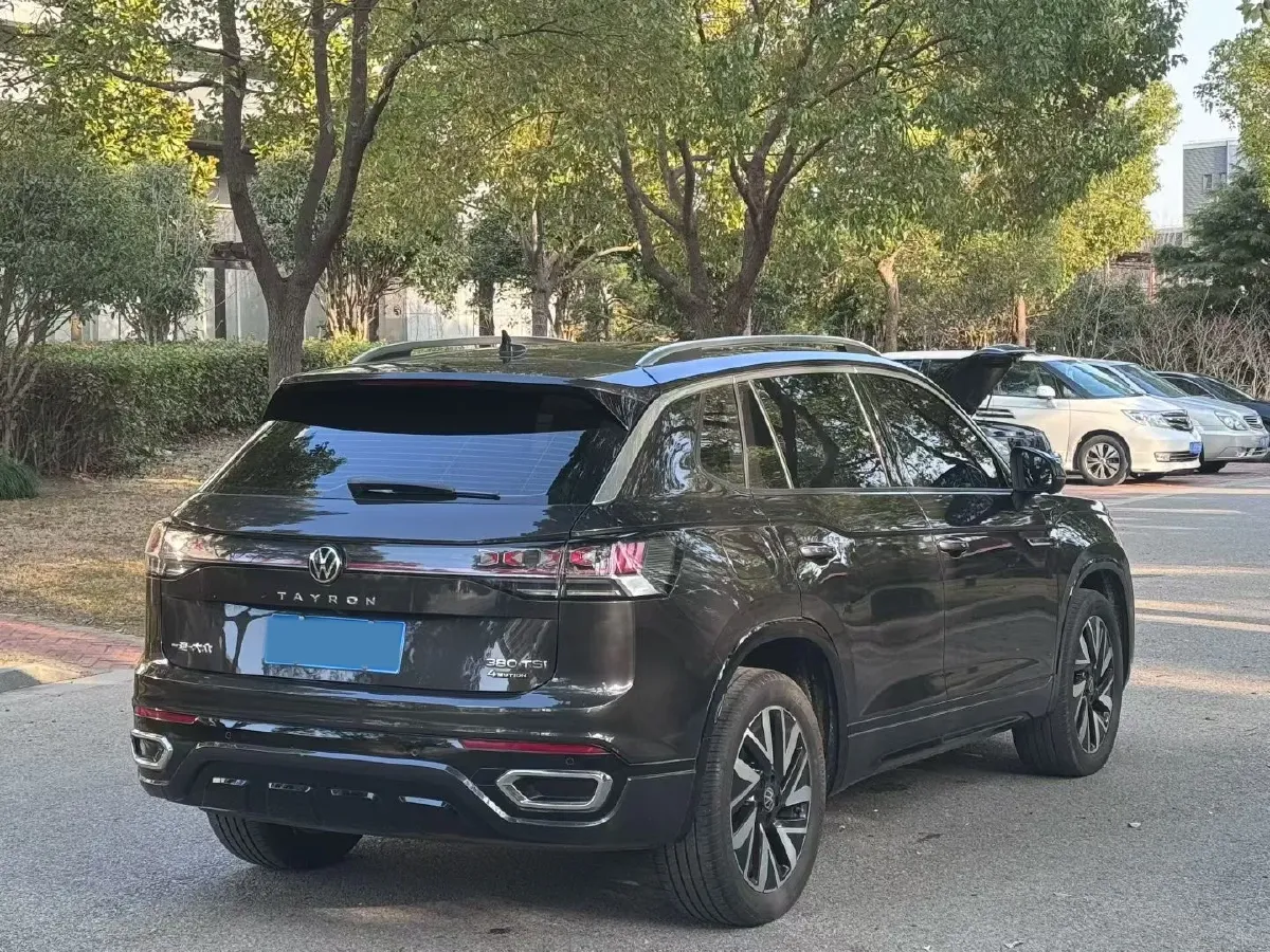 2023 Volkswagen Tayron 2.0T 220HP L4 7DCT,autocango,china used car exporter,china ev exporter,chinese used car exporter,chinese used ev exporter