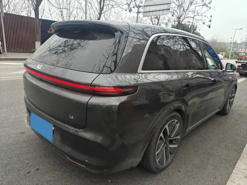 2023 Li L8 Range Extended 154HP REEV 40.9KWH,autocango,china used car exporter,china ev exporter,chinese used car exporter,chinese used ev exporter