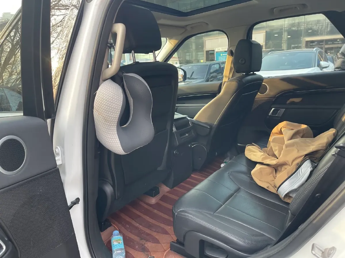 2017 Land Rover Discovery 3.0T 340HP V6 8AT,autocango,china used car exporter,china ev exporter,chinese used car exporter,chinese used ev exporter