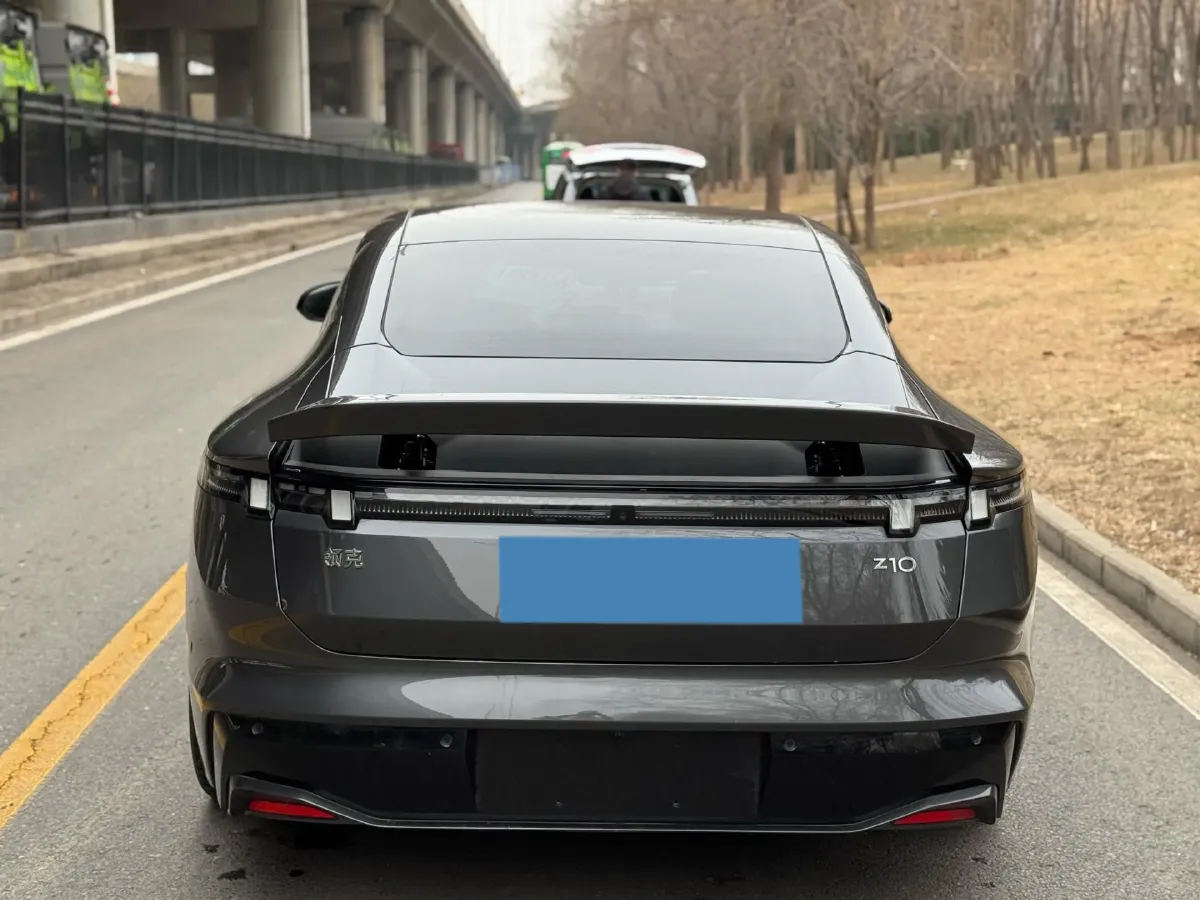 2024 LYNK&CO Z10 BEV 95KWH,autocango,china used car exporter,china ev exporter,chinese used car exporter,chinese used ev exporter