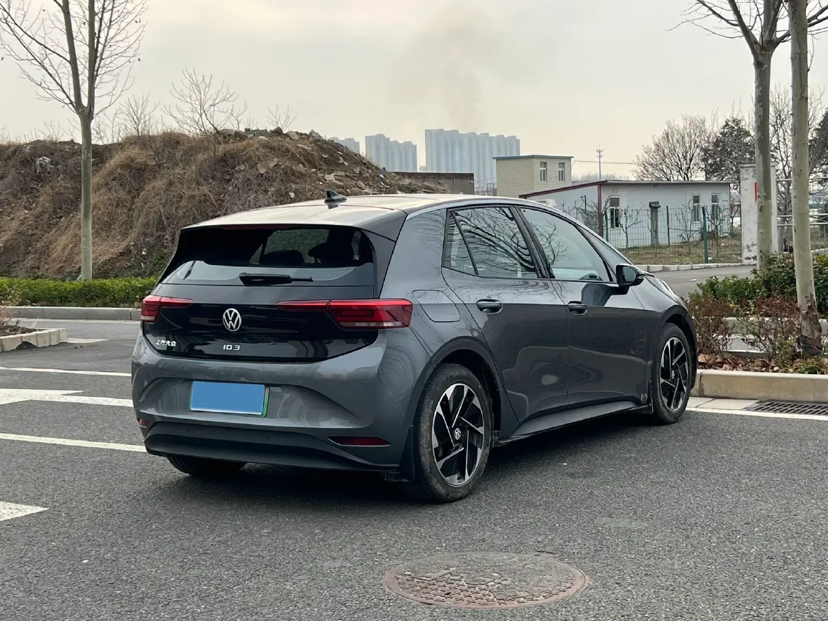 2024 Volkswagen ID.3 BEV 52.8KWH,autocango,china used car exporter,china ev exporter,chinese used car exporter,chinese used ev exporter