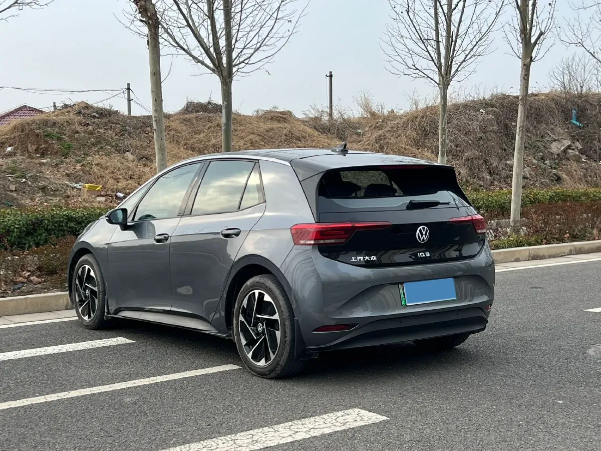 2024 Volkswagen ID.3 BEV 52.8KWH,autocango,china used car exporter,china ev exporter,chinese used car exporter,chinese used ev exporter