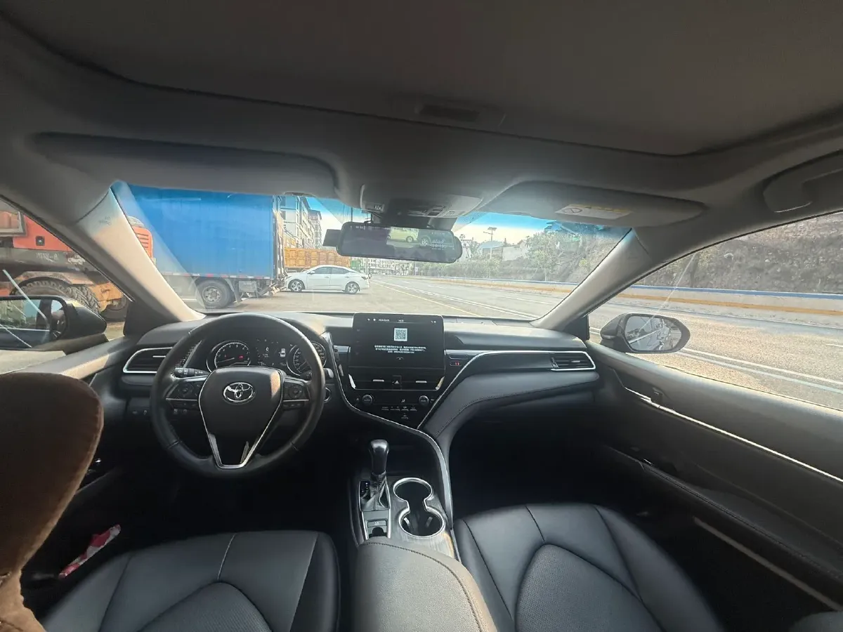 2021 Toyota Camry 2.0L 178HP L4 CVT,autocango,china used car exporter,china ev exporter,chinese used car exporter,chinese used ev exporter