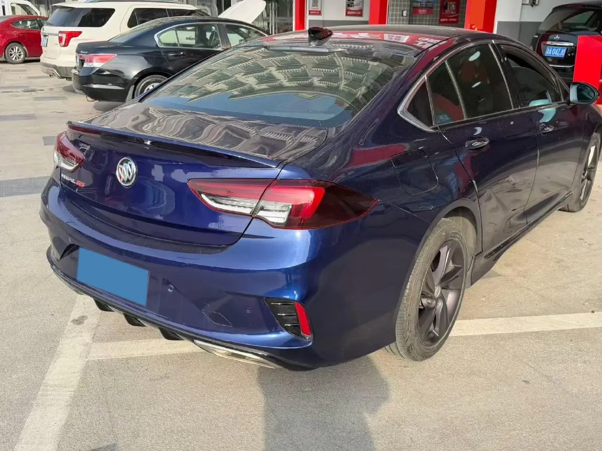 2021 Buick Regal 2.0T 237HP L4 9AT,autocango,china used car exporter,china ev exporter,chinese used car exporter,chinese used ev exporter