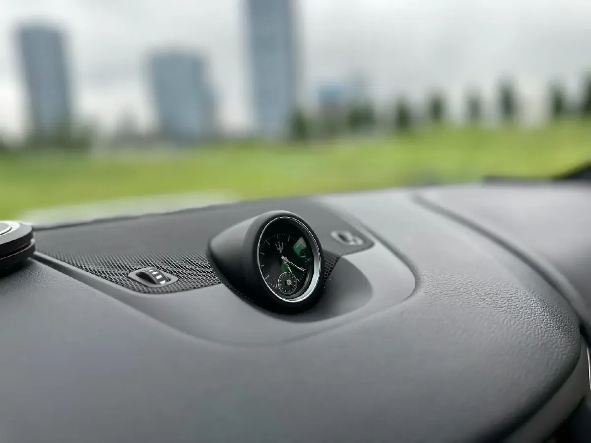 2018 Jaguar XJ 3.0T 340HP V6 8AT,autocango,china used car exporter,china ev exporter,chinese used car exporter,chinese used ev exporter