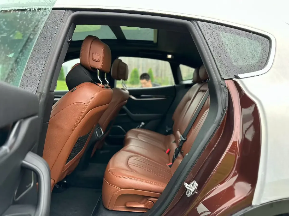 2018 Jaguar XJ 3.0T 340HP V6 8AT,autocango,china used car exporter,china ev exporter,chinese used car exporter,chinese used ev exporter