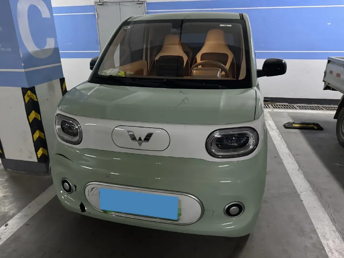 2024 WuLing HongGuang MINI EV BEV 17.3KWH,autocango,china used car exporter,china ev exporter,chinese used car exporter,chinese used ev exporter