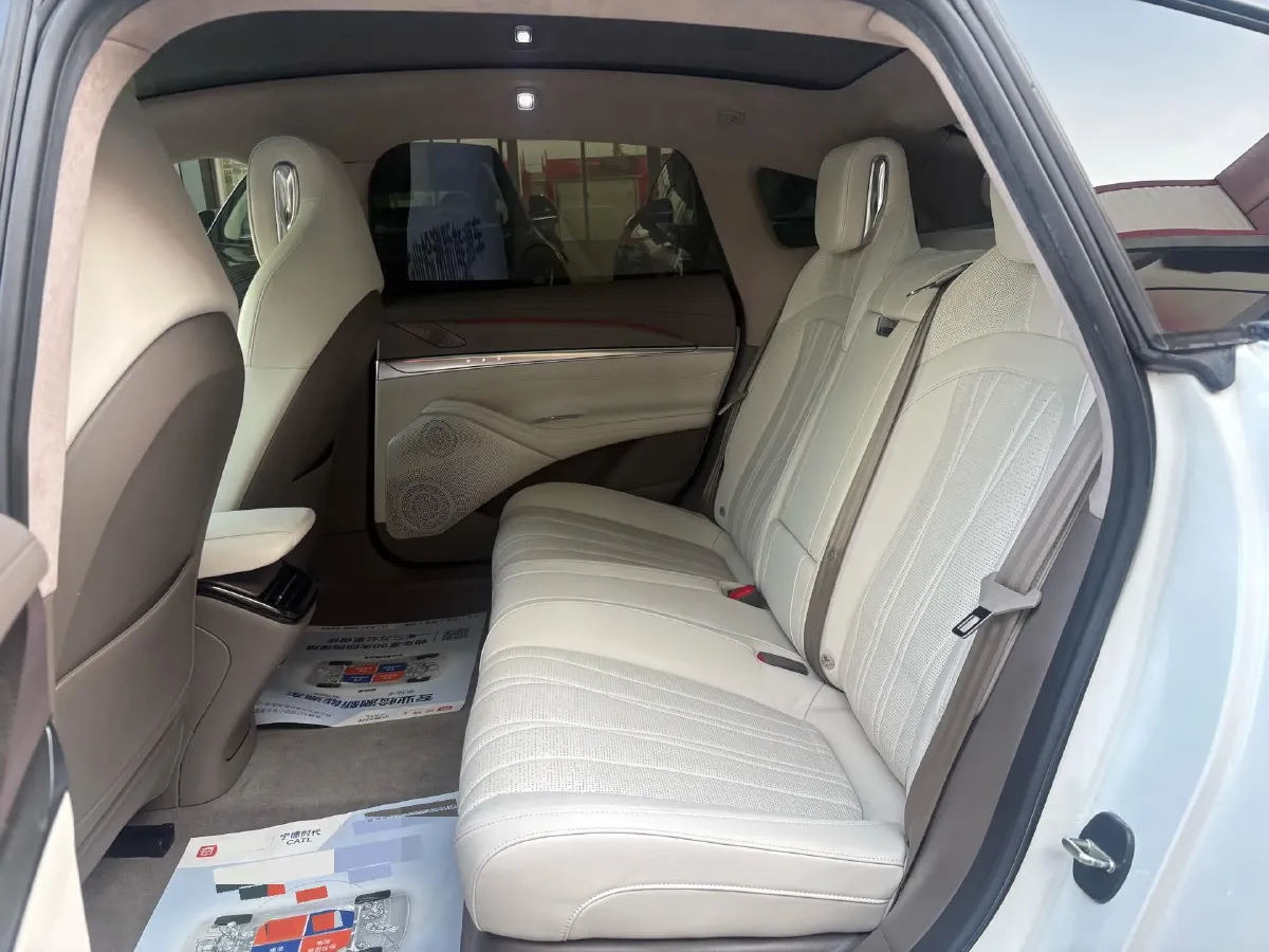 2022 IM L7 BEV 90KWH,autocango,china used car exporter,china ev exporter,chinese used car exporter,chinese used ev exporter