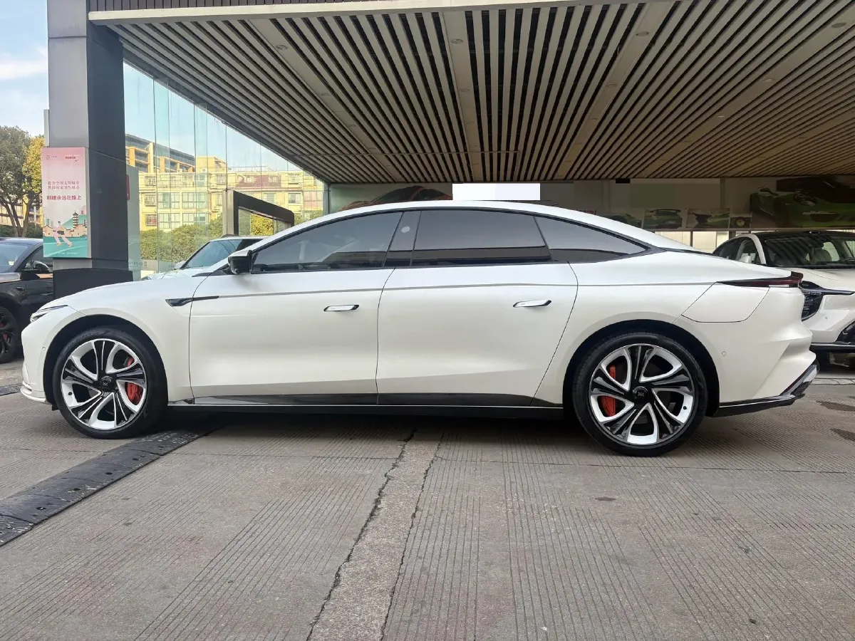 2022 IM L7 BEV 90KWH,autocango,china used car exporter,china ev exporter,chinese used car exporter,chinese used ev exporter