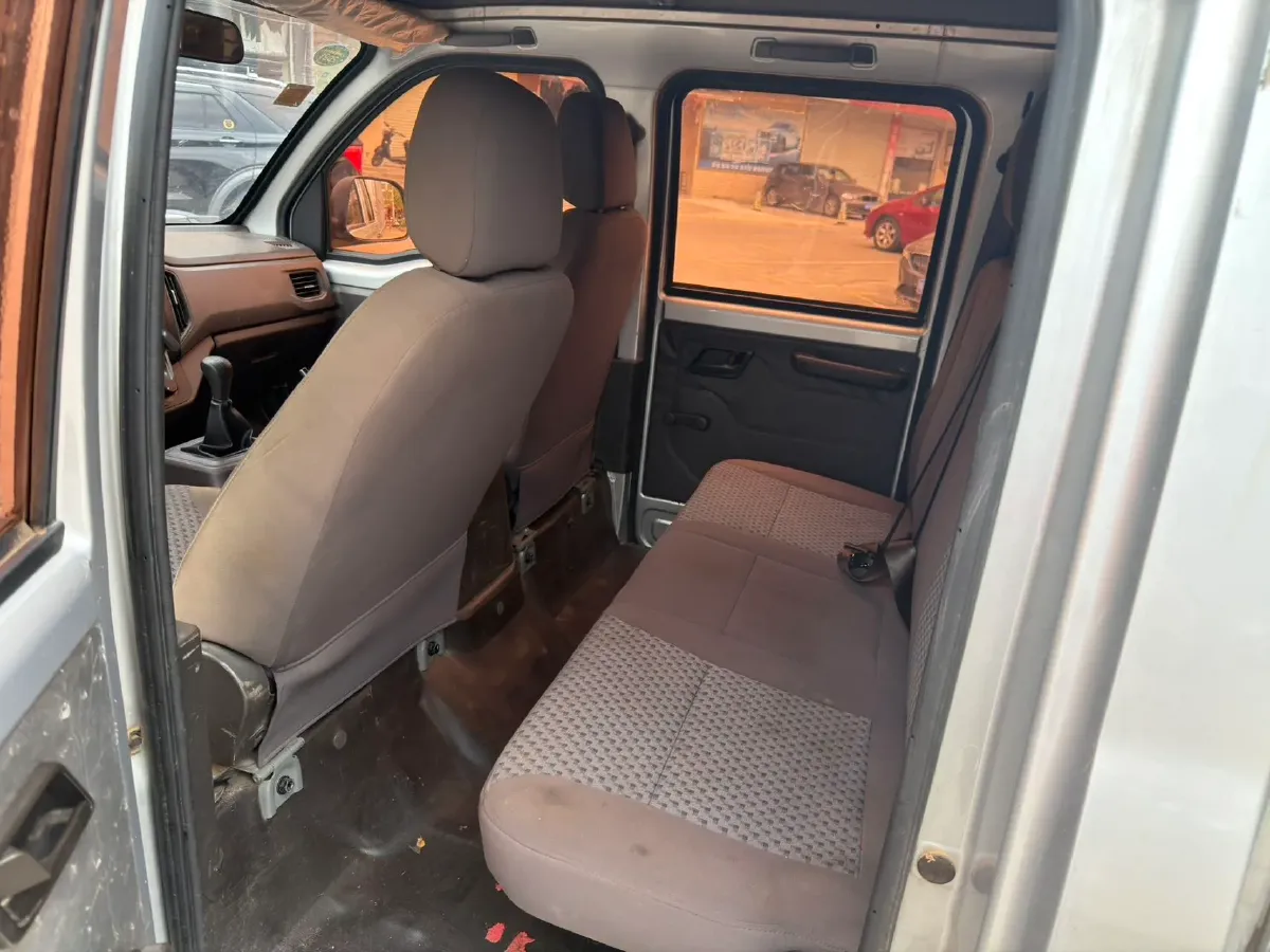 2019 WuLing RongGuang New Truck 1.5L 107HP L4 5MT,autocango,china used car exporter,china ev exporter,chinese used car exporter,chinese used ev exporter