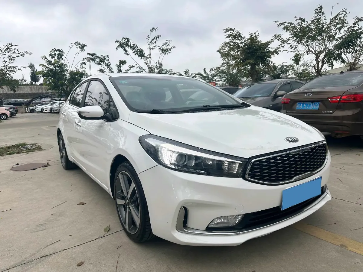 2017 Kia K3 1.6L 128HP L4 6AT,autocango,china used car exporter,china ev exporter,chinese used car exporter,chinese used ev exporter