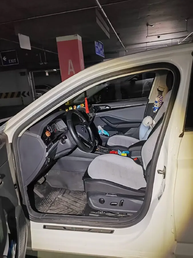 2019 Luxgen Grand 7 MPV 2.0T 188HP L4 6AT,autocango,china used car exporter,china ev exporter,chinese used car exporter,chinese used ev exporter