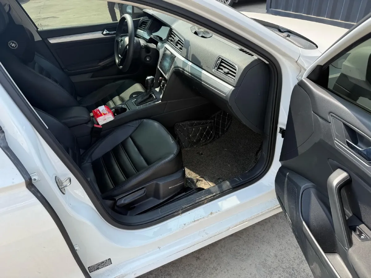 2019 Volkswagen Lamando 1.4T 131HP L4 7DCT,autocango,china used car exporter,china ev exporter,chinese used car exporter,chinese used ev exporter