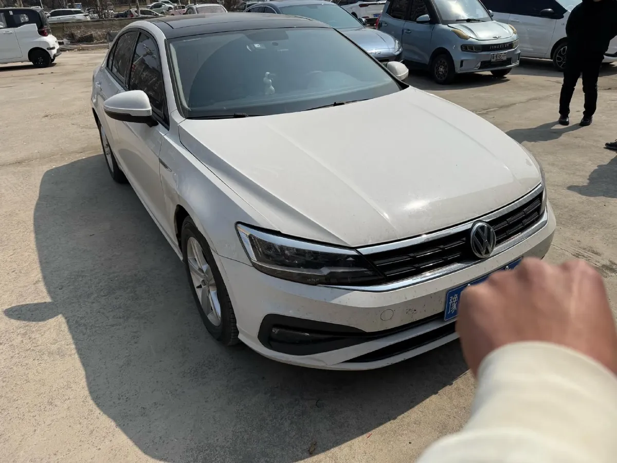 2019 Volkswagen Lamando 1.4T 131HP L4 7DCT,autocango,china used car exporter,china ev exporter,chinese used car exporter,chinese used ev exporter