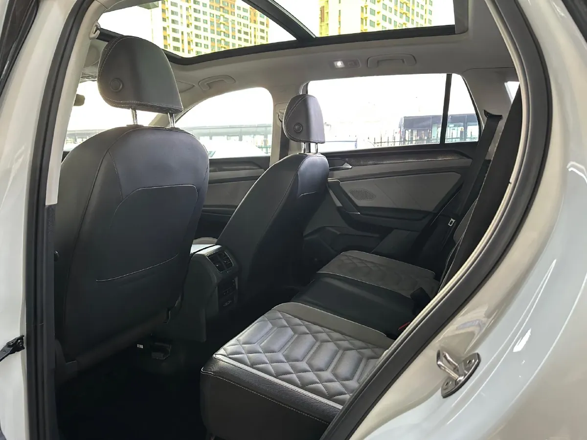 2023 Volkswagen Tayron 1.4T 150HP L4 7DCT,autocango,china used car exporter,china ev exporter,chinese used car exporter,chinese used ev exporter