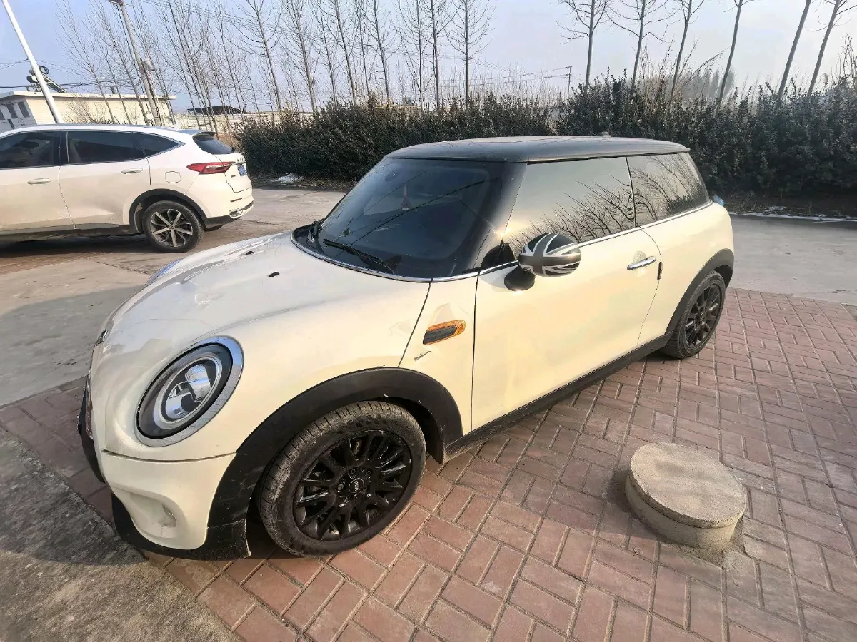 2019 MINI MINI 1.5T 102HP L3 7DCT,autocango,china used car exporter,china ev exporter,chinese used car exporter,chinese used ev exporter
