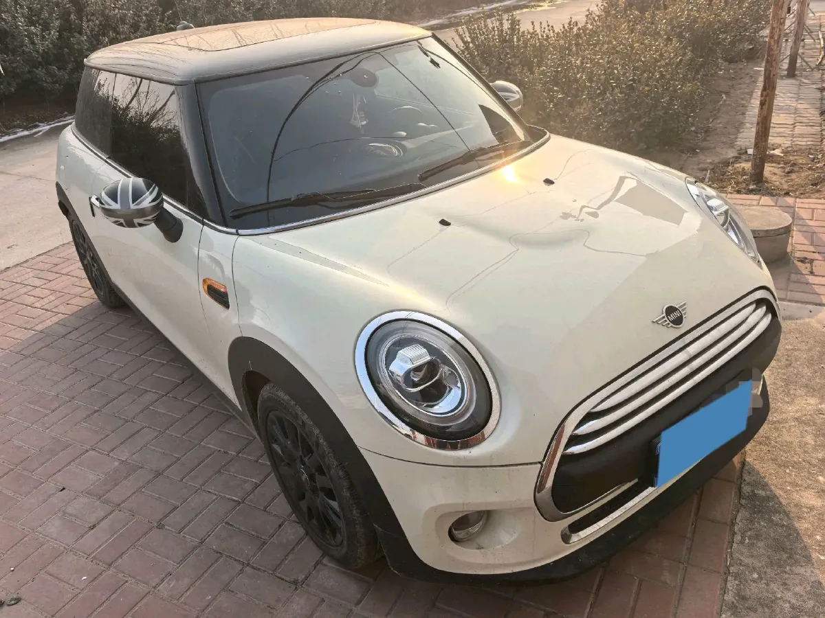 2019 MINI MINI 1.5T 102HP L3 7DCT,autocango,china used car exporter,china ev exporter,chinese used car exporter,chinese used ev exporter