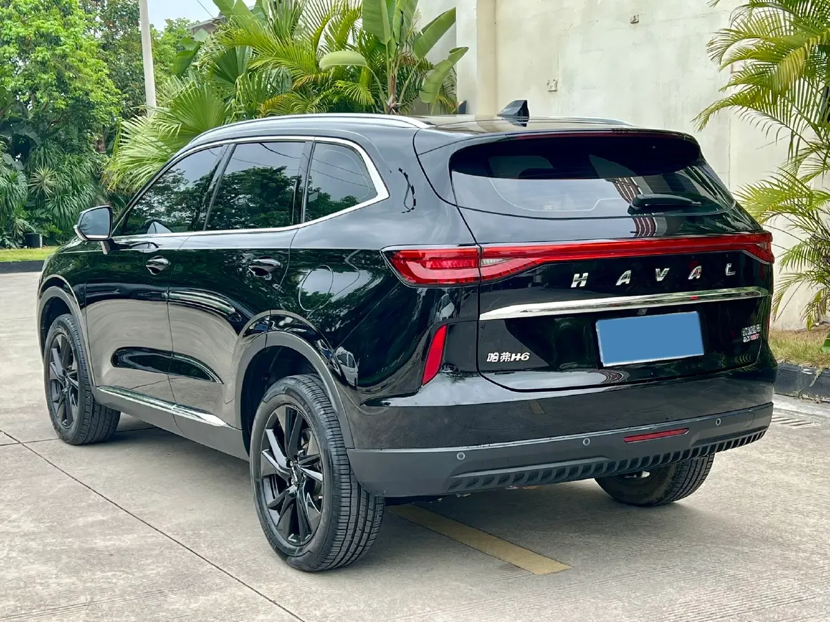 2021 Haval H6 2.0T 211HP L4 7DCT,autocango,china used car exporter,china ev exporter,chinese used car exporter,chinese used ev exporter