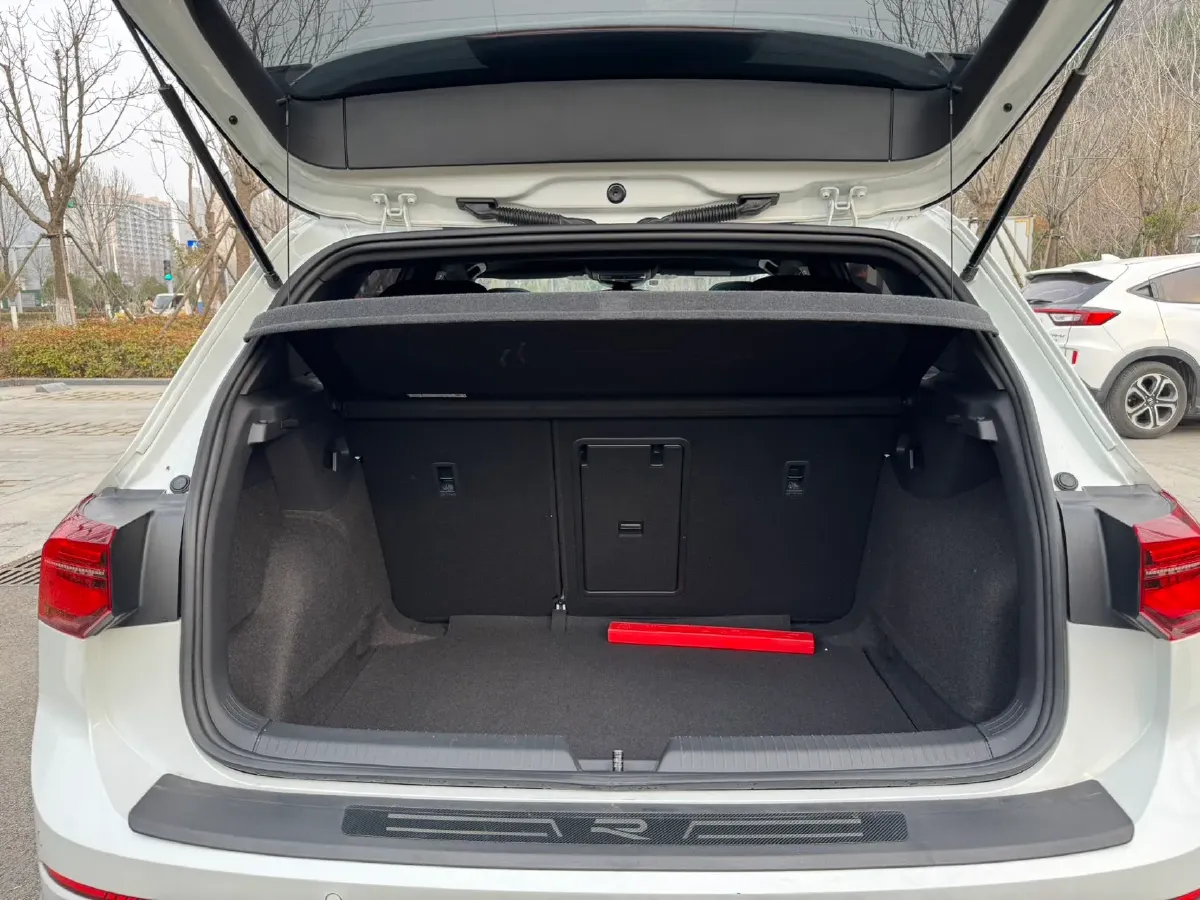 2021 Volkswagen Golf 1.4T 150HP L4 7DCT,autocango,china used car exporter,china ev exporter,chinese used car exporter,chinese used ev exporter