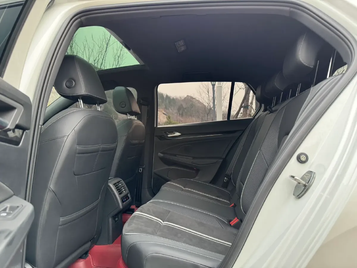 2021 Volkswagen Golf 1.4T 150HP L4 7DCT,autocango,china used car exporter,china ev exporter,chinese used car exporter,chinese used ev exporter