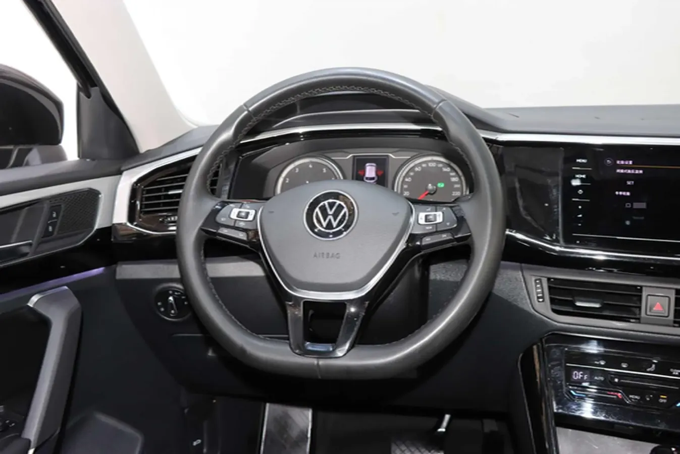 2020 Volkswagen Tayron 2.0T 186HP L4 7DCT,autocango,china used car exporter,china ev exporter,chinese used car exporter,chinese used ev exporter