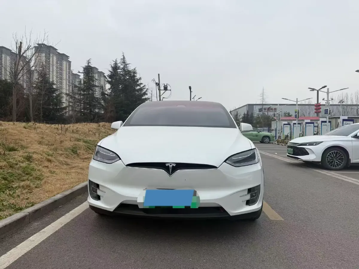 2017 Tesla Model X BEV 100KWH,autocango,china used car exporter,china ev exporter,chinese used car exporter,chinese used ev exporter