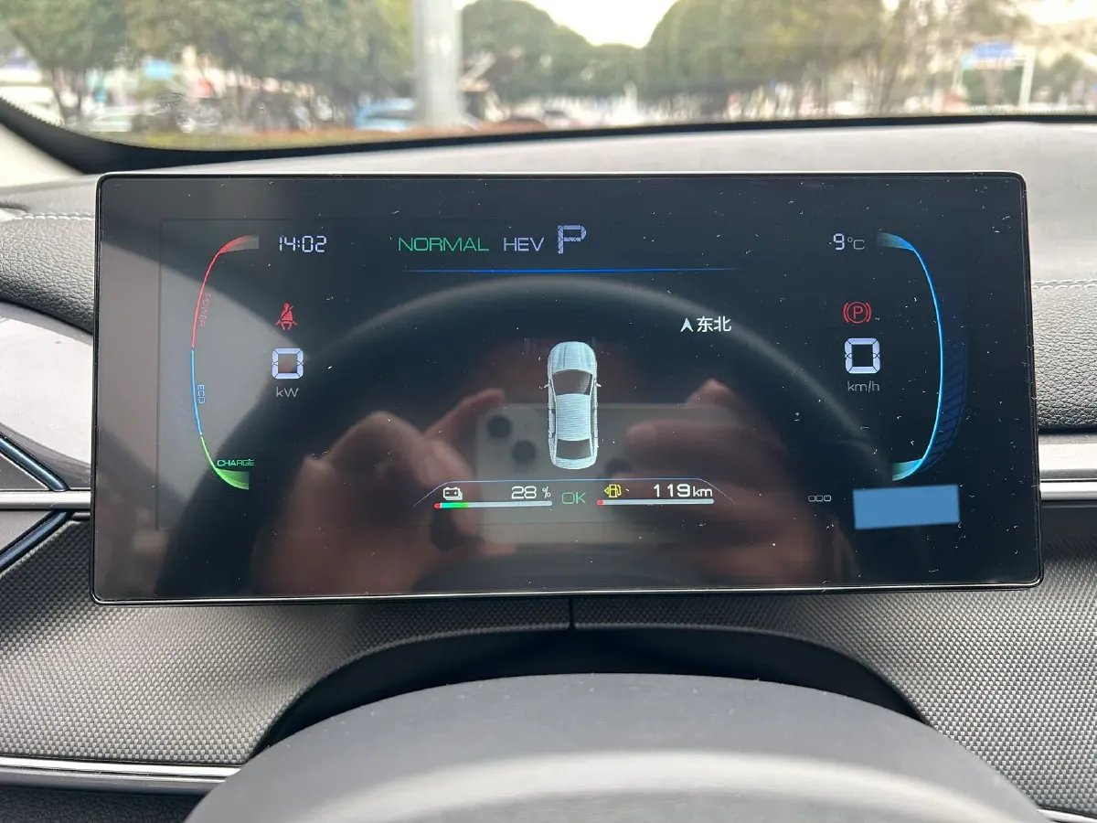 2022 Roewe RX5 MAX 1.5T 181HP L4 6AT,autocango,china used car exporter,china ev exporter,chinese used car exporter,chinese used ev exporter