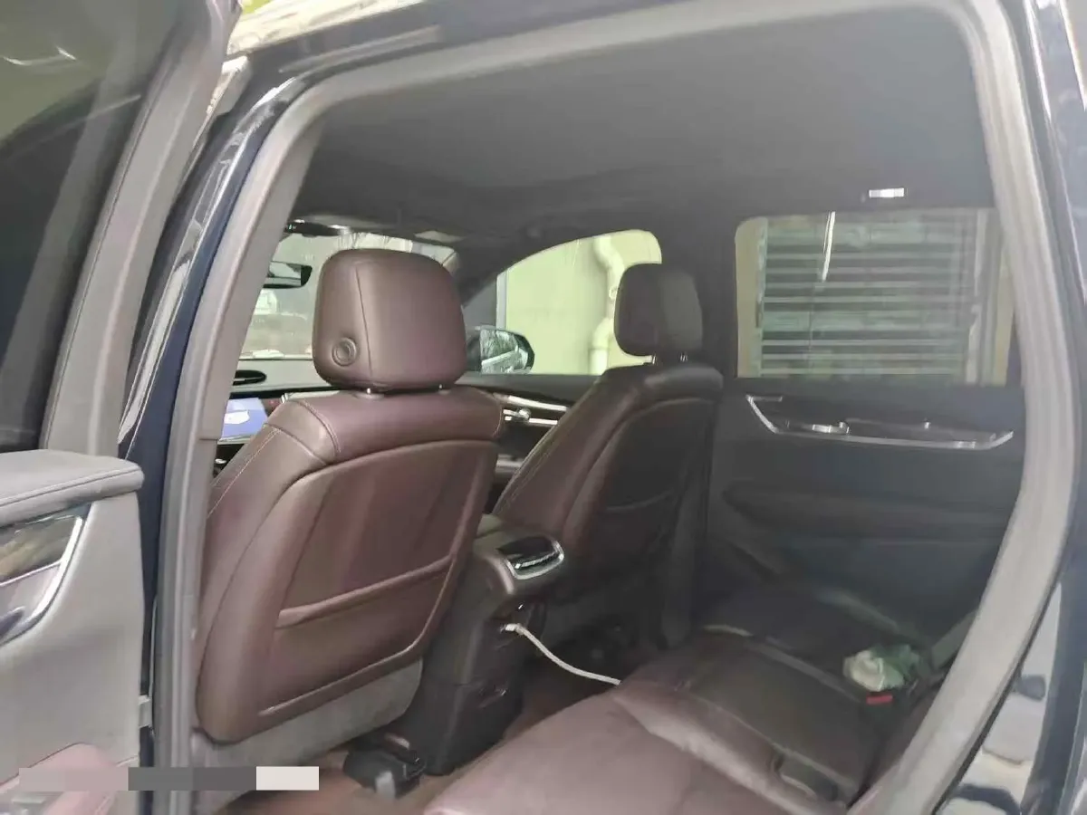 2020 Cadillac XT6 2.0T 241HP L4 9AT,autocango,china used car exporter,china ev exporter,chinese used car exporter,chinese used ev exporter