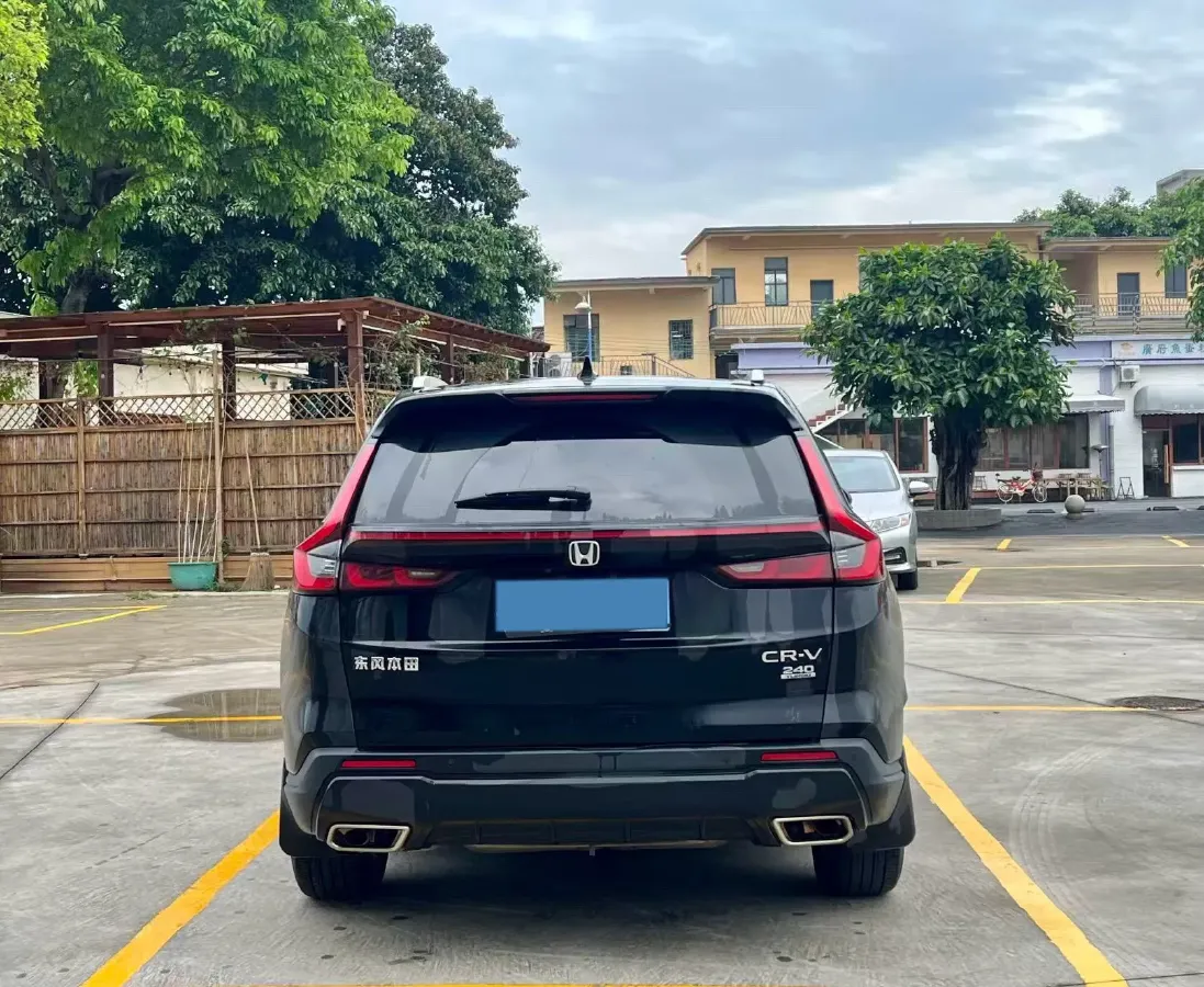 2023 Honda CR-V 1.5T 193HP L4 CVT,autocango,china used car exporter,china ev exporter,chinese used car exporter,chinese used ev exporter