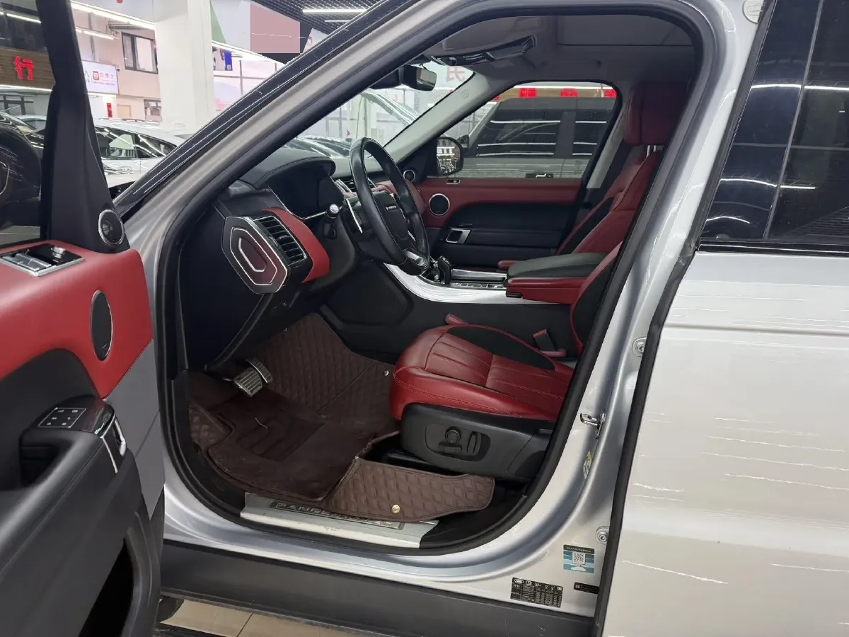 2022 Land Rover Range Rover Sport 3.0T 360HP L6 8AT,autocango,china used car exporter,china ev exporter,chinese used car exporter,chinese used ev exporter