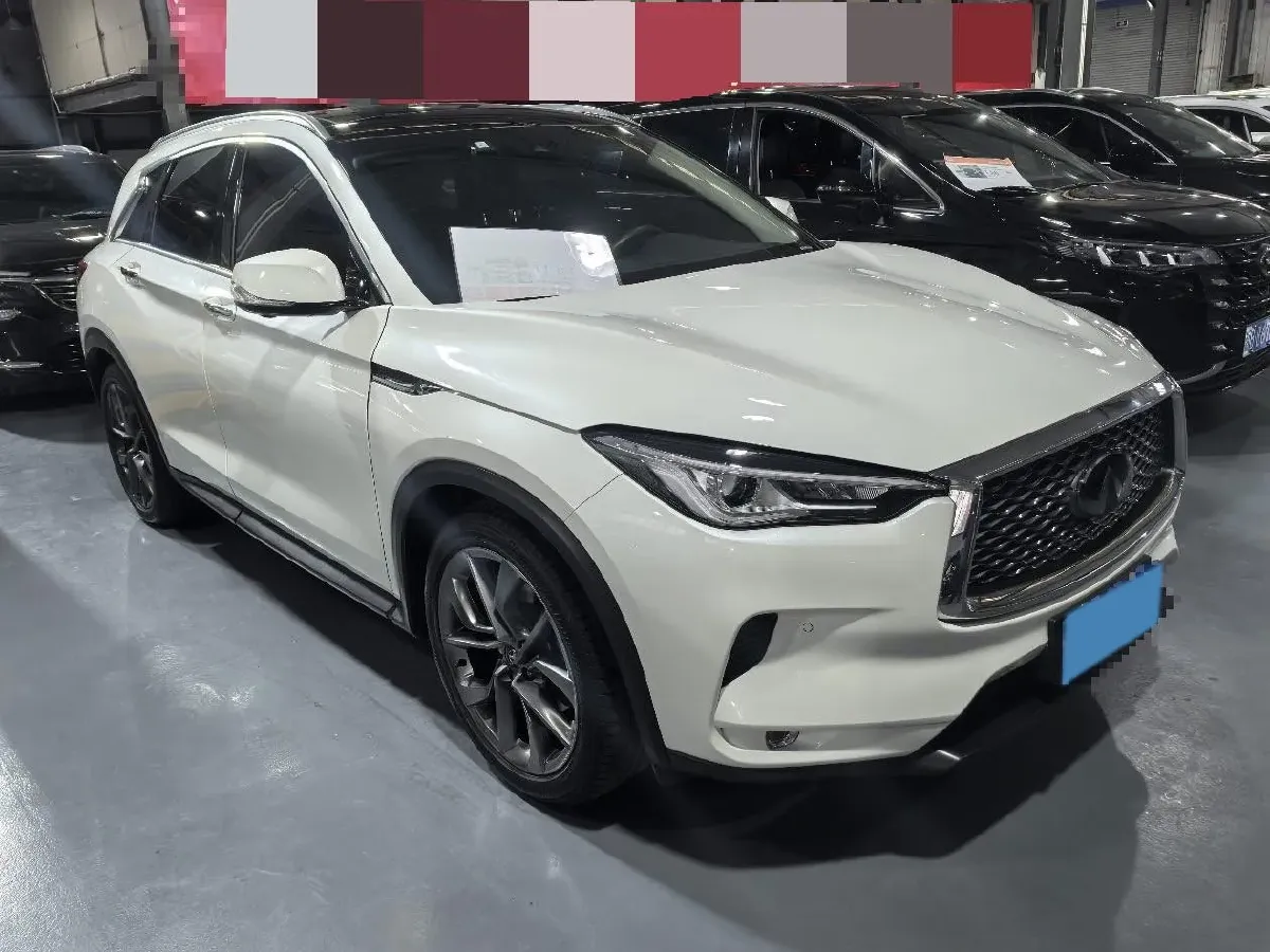 2018 Jeep Grand Commander 2.0T 265HP L4 9AT,autocango,china used car exporter,china ev exporter,chinese used car exporter,chinese used ev exporter