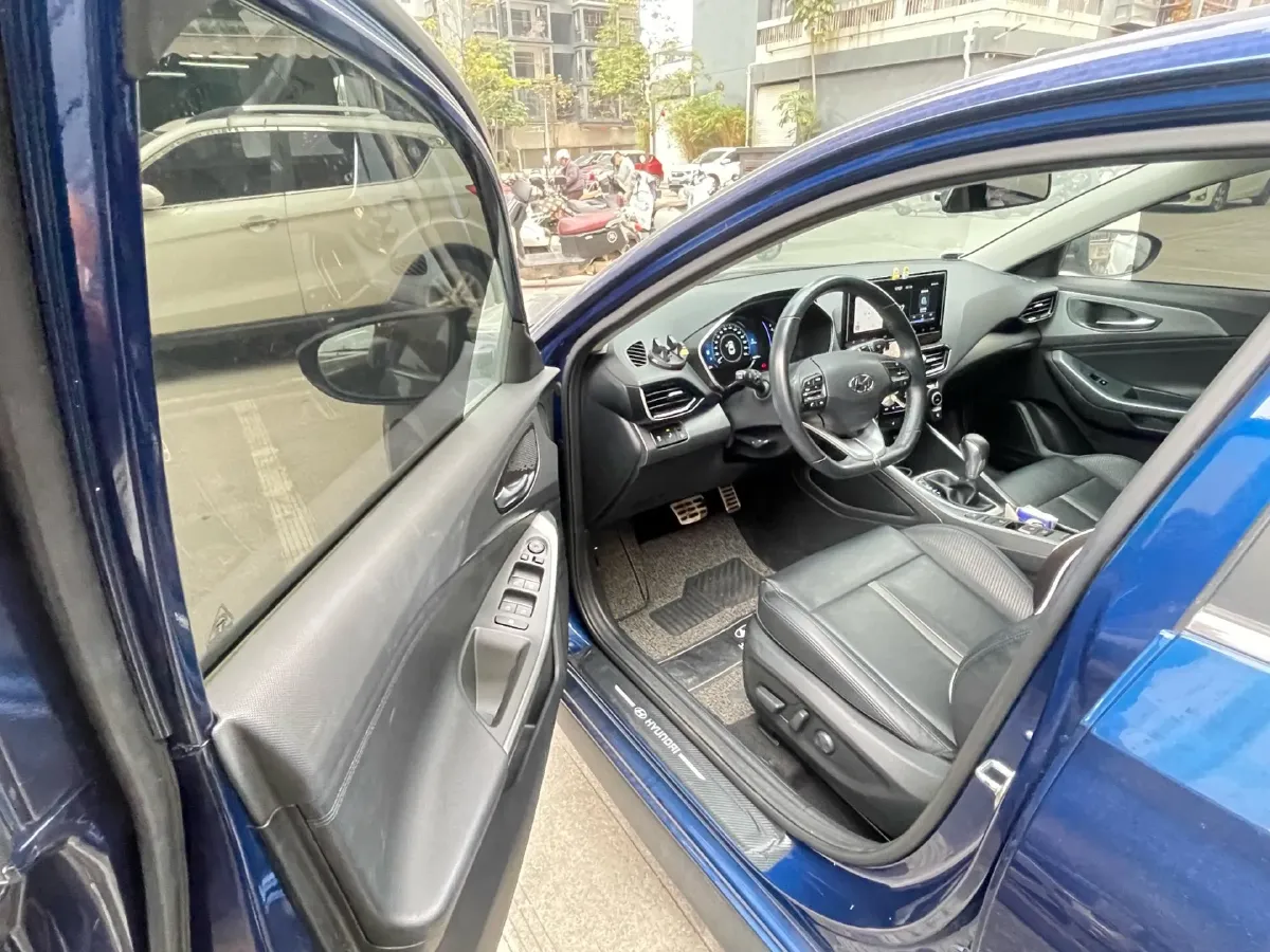 2019 Hyundai La Festa 1.6T 204HP L4 7DCT,autocango,china used car exporter,china ev exporter,chinese used car exporter,chinese used ev exporter