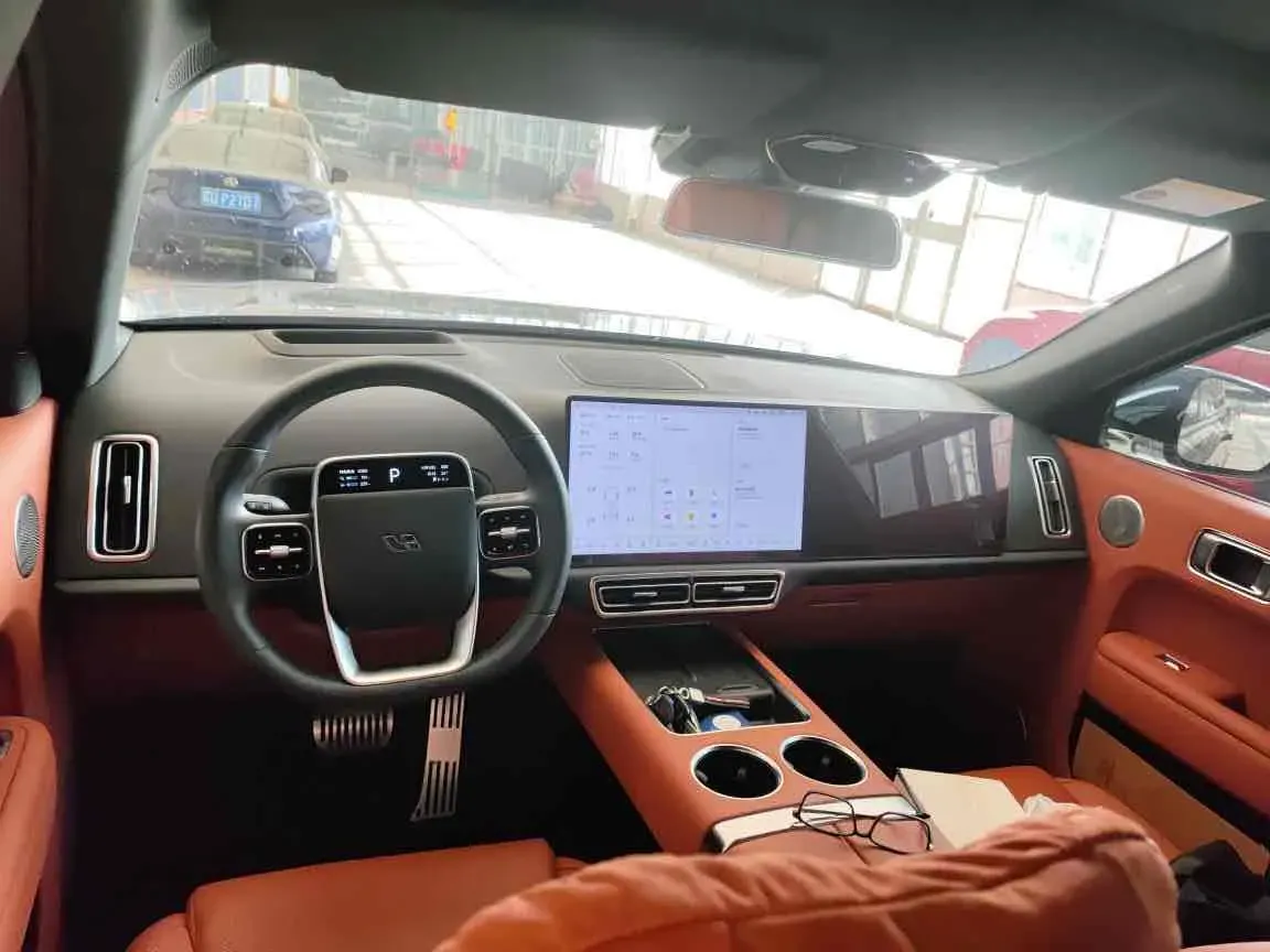 2024 Li L9 Range Extended 154HP REEV 52.3KWH,autocango,china used car exporter,china ev exporter,chinese used car exporter,chinese used ev exporter
