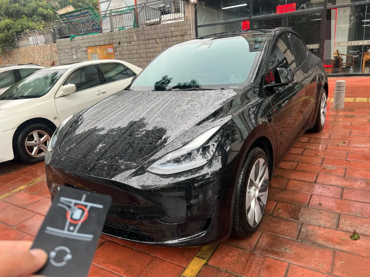 2022 Tesla Model Y BEV 60KWH,autocango,china used car exporter,china ev exporter,chinese used car exporter,chinese used ev exporter