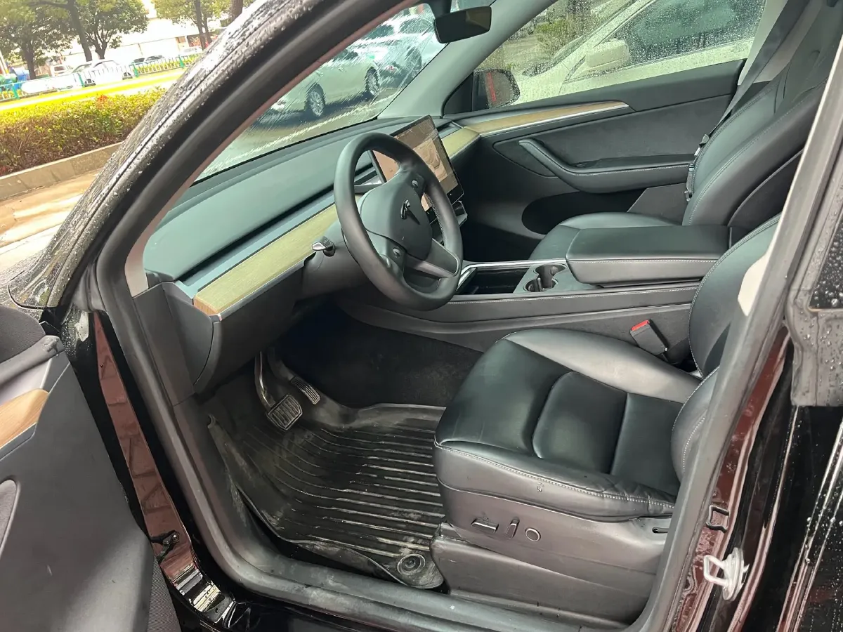 2022 Tesla Model Y BEV 60KWH,autocango,china used car exporter,china ev exporter,chinese used car exporter,chinese used ev exporter