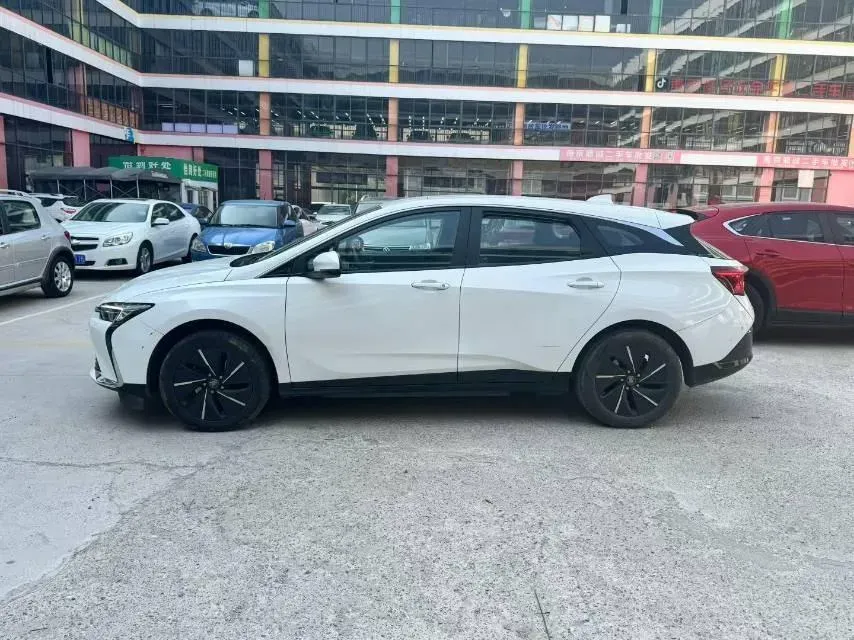 2024 Buick Velite 6 BEV 50.3KWH,autocango,china used car exporter,china ev exporter,chinese used car exporter,chinese used ev exporter
