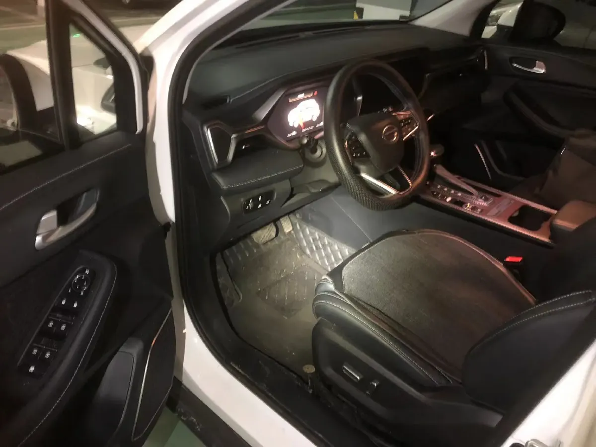 2022 GAC Trumpchi GS4 1.5T 169HP L4 6AT,autocango,china used car exporter,china ev exporter,chinese used car exporter,chinese used ev exporter