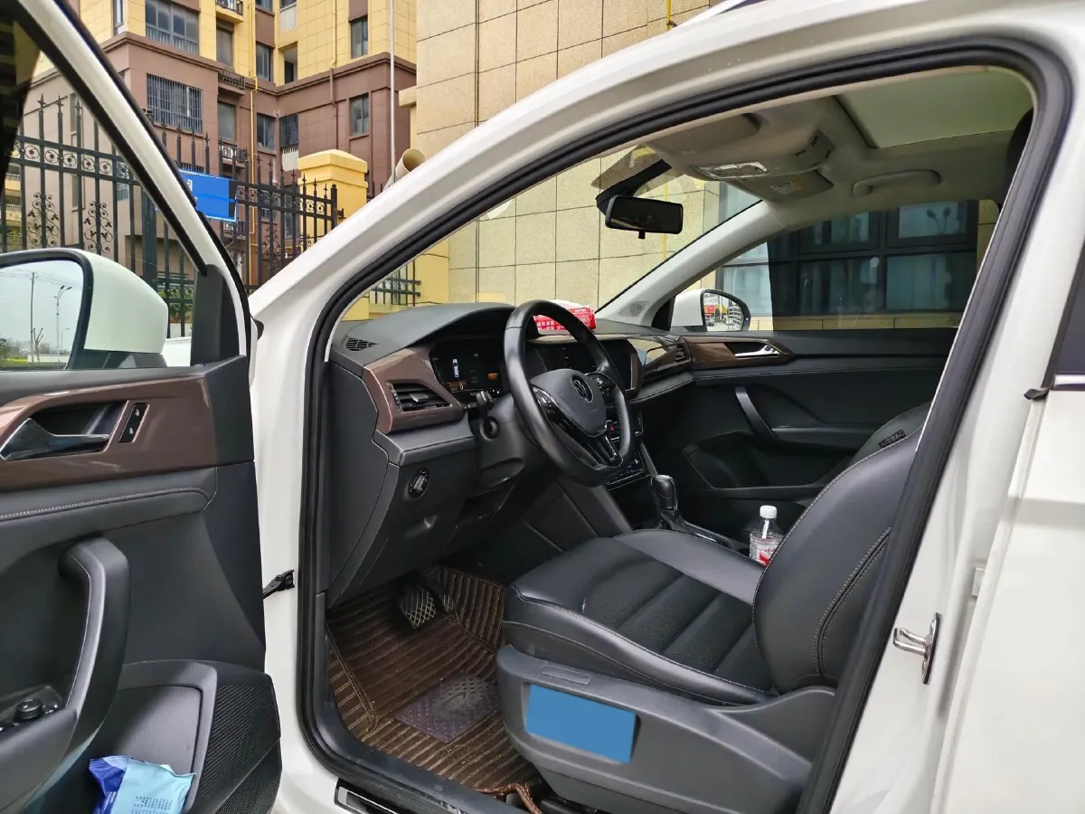 2021 Volkswagen Tharu 1.4T 150HP L4 7DCT,autocango,china used car exporter,china ev exporter,chinese used car exporter,chinese used ev exporter