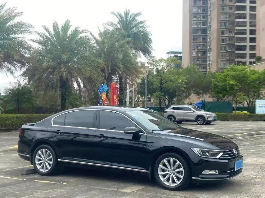 2018 Volkswagen Magotan 1.4T 150HP L4 7DCT,autocango,china used car exporter,china ev exporter,chinese used car exporter,chinese used ev exporter