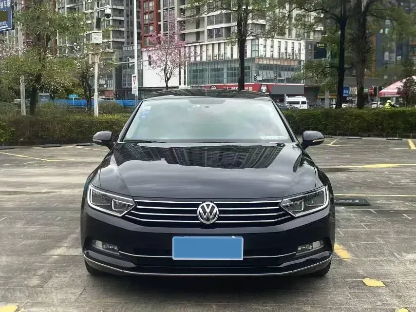 2018 Volkswagen Magotan 1.4T 150HP L4 7DCT,autocango,china used car exporter,china ev exporter,chinese used car exporter,chinese used ev exporter
