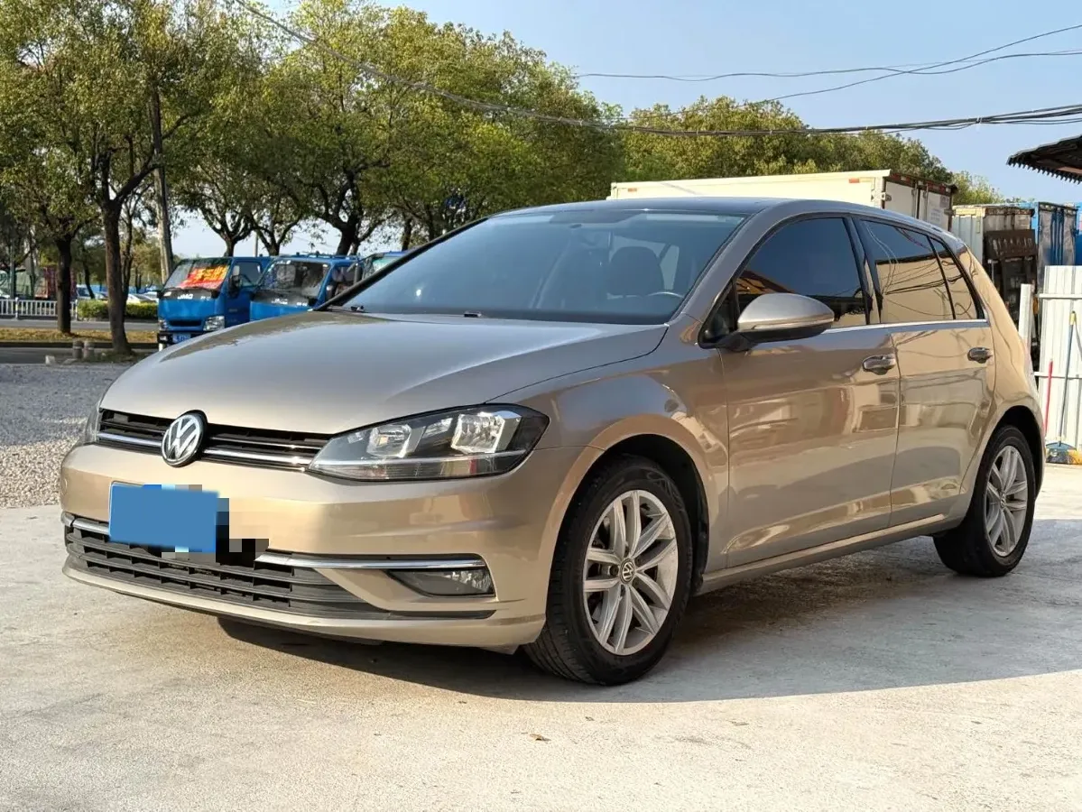 2018 Volkswagen Golf 1.6L 110HP L4 6AT,autocango,china used car exporter,china ev exporter,chinese used car exporter,chinese used ev exporter
