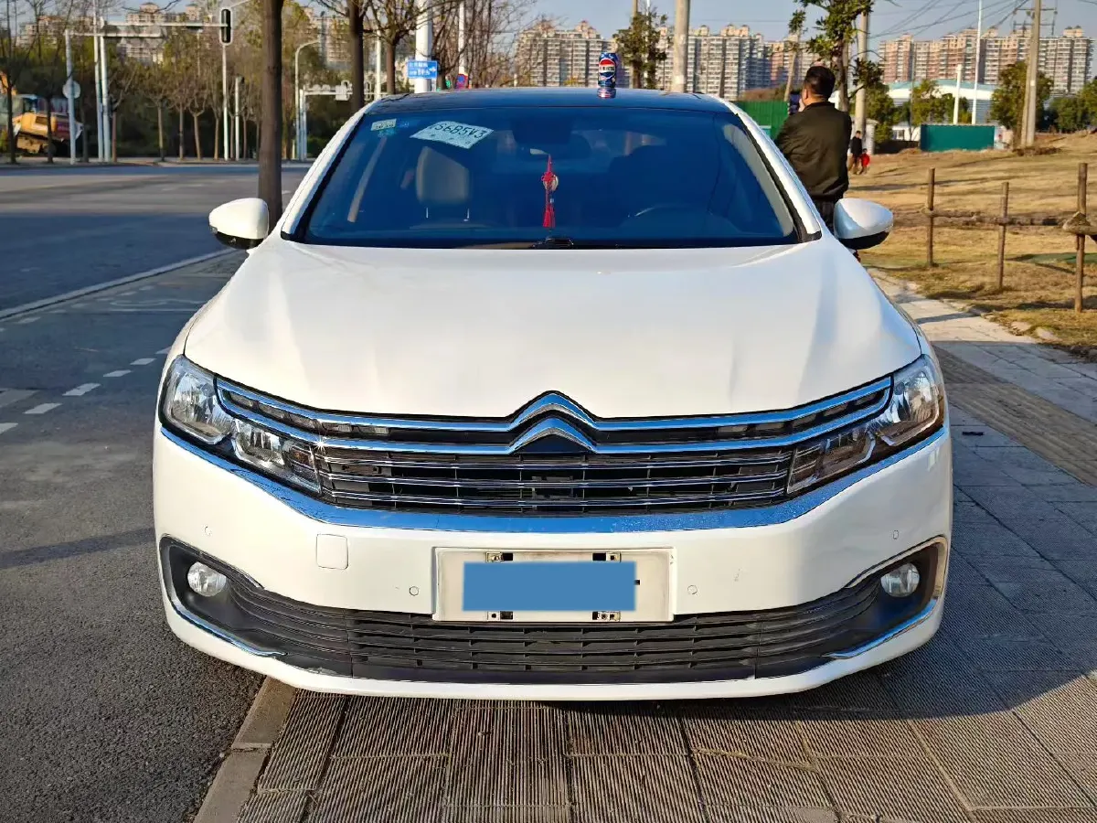 2017 Citroen C6 1.8T 204HP L4 6AT,autocango,china used car exporter,china ev exporter,chinese used car exporter,chinese used ev exporter