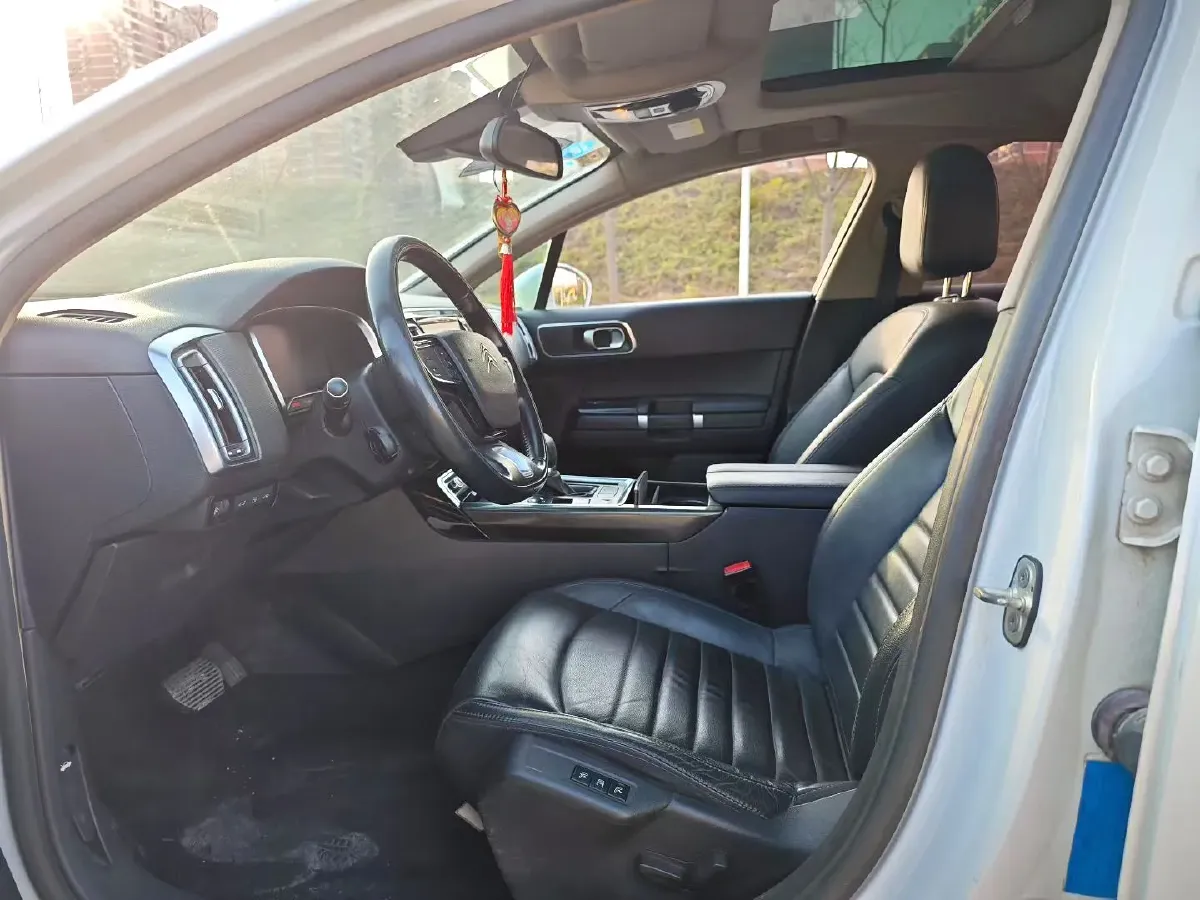 2017 Citroen C6 1.8T 204HP L4 6AT,autocango,china used car exporter,china ev exporter,chinese used car exporter,chinese used ev exporter