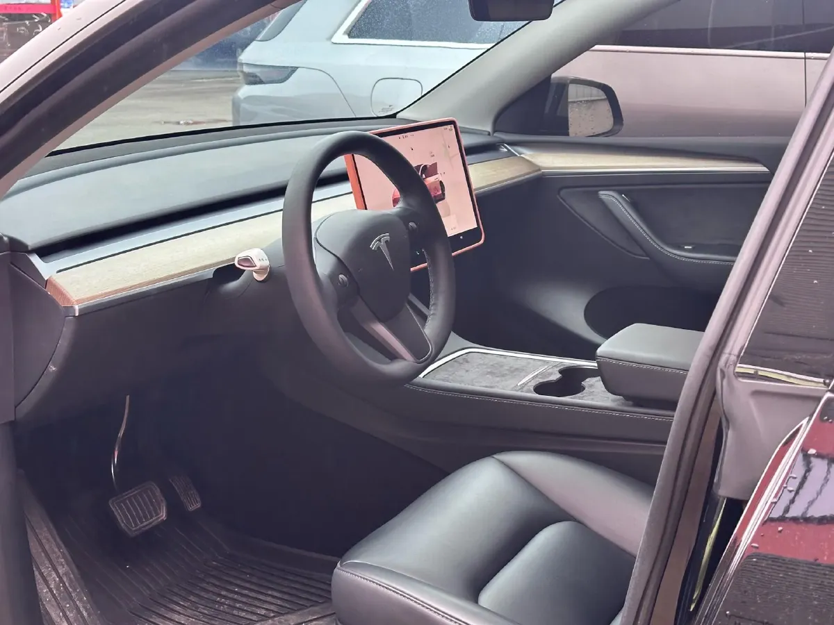 2022 Tesla Model Y BEV 60KWH,autocango,china used car exporter,china ev exporter,chinese used car exporter,chinese used ev exporter