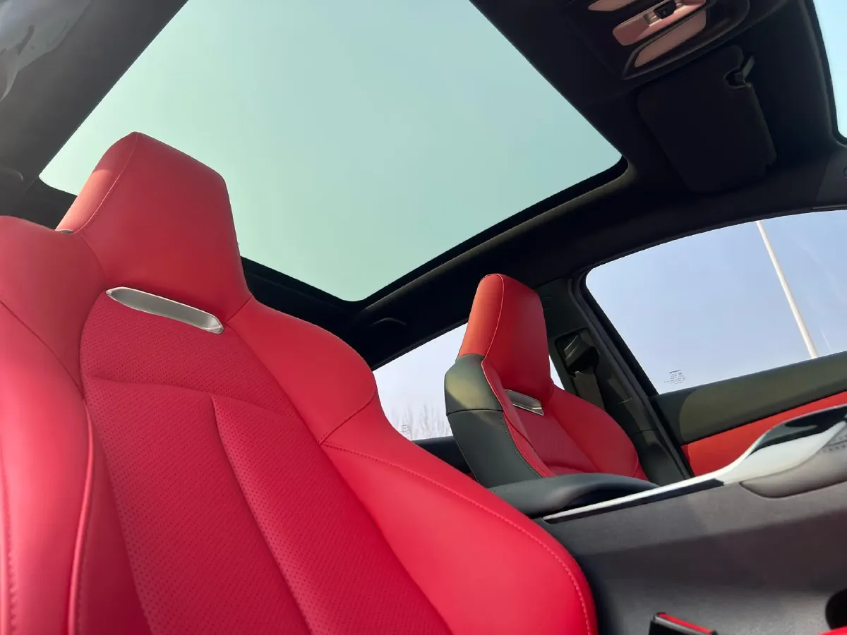 2020 ChangAn UNI-T 1.5T 180HP L4 7DCT,autocango,china used car exporter,china ev exporter,chinese used car exporter,chinese used ev exporter