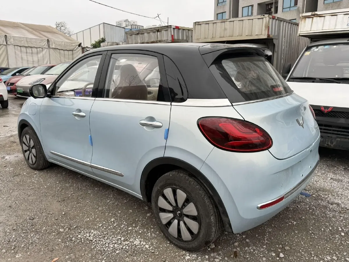 2024 WuLing BinGuo BEV 31.9KWH,autocango,china used car exporter,china ev exporter,chinese used car exporter,chinese used ev exporter
