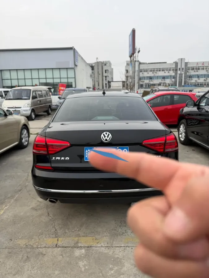 2017 Volkswagen Passat 1.8T 180HP L4 7DCT,autocango,china used car exporter,china ev exporter,chinese used car exporter,chinese used ev exporter