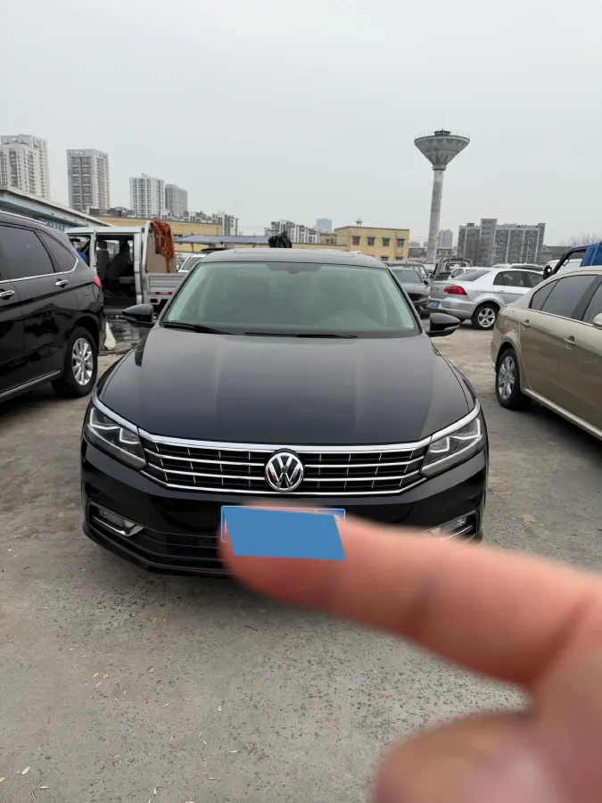 2017 Volkswagen Passat 1.8T 180HP L4 7DCT,autocango,china used car exporter,china ev exporter,chinese used car exporter,chinese used ev exporter