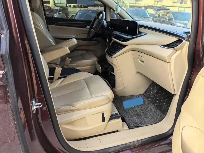 2022 Buick GL8 2.0T 237HP L4 9AT,autocango,china used car exporter,china ev exporter,chinese used car exporter,chinese used ev exporter