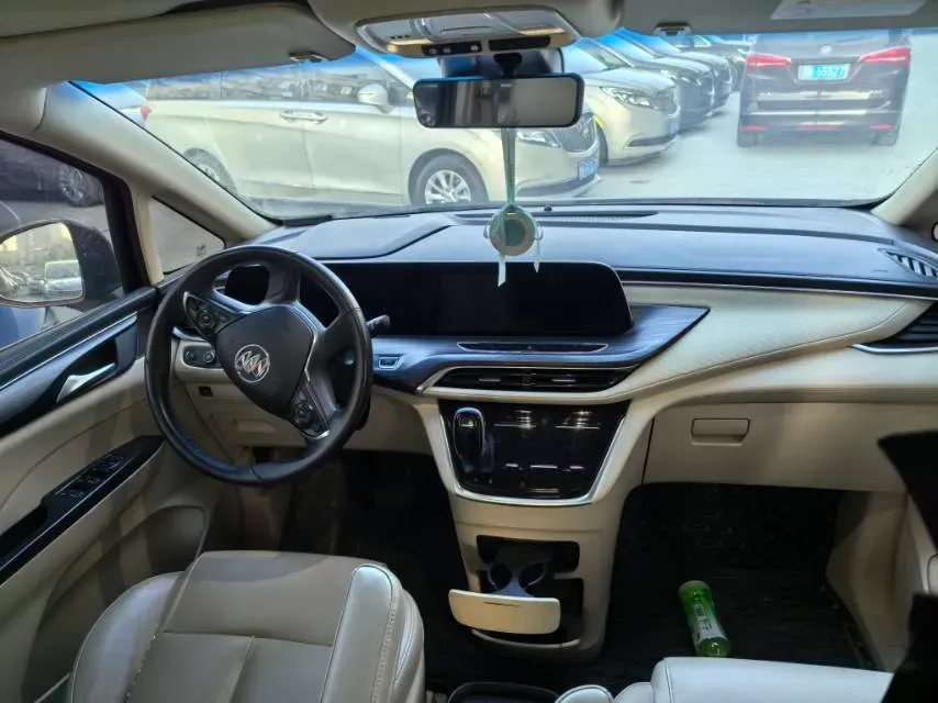 2022 Buick GL8 2.0T 237HP L4 9AT,autocango,china used car exporter,china ev exporter,chinese used car exporter,chinese used ev exporter